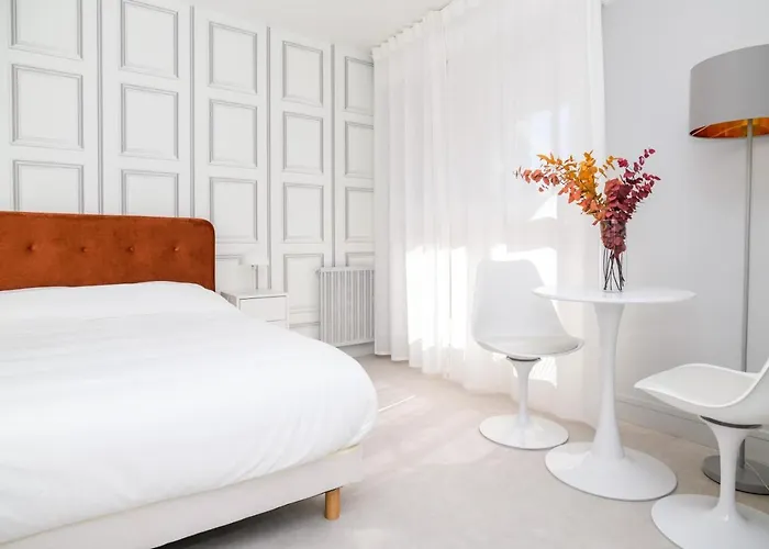 The Luxe - Duke Housing Appartement